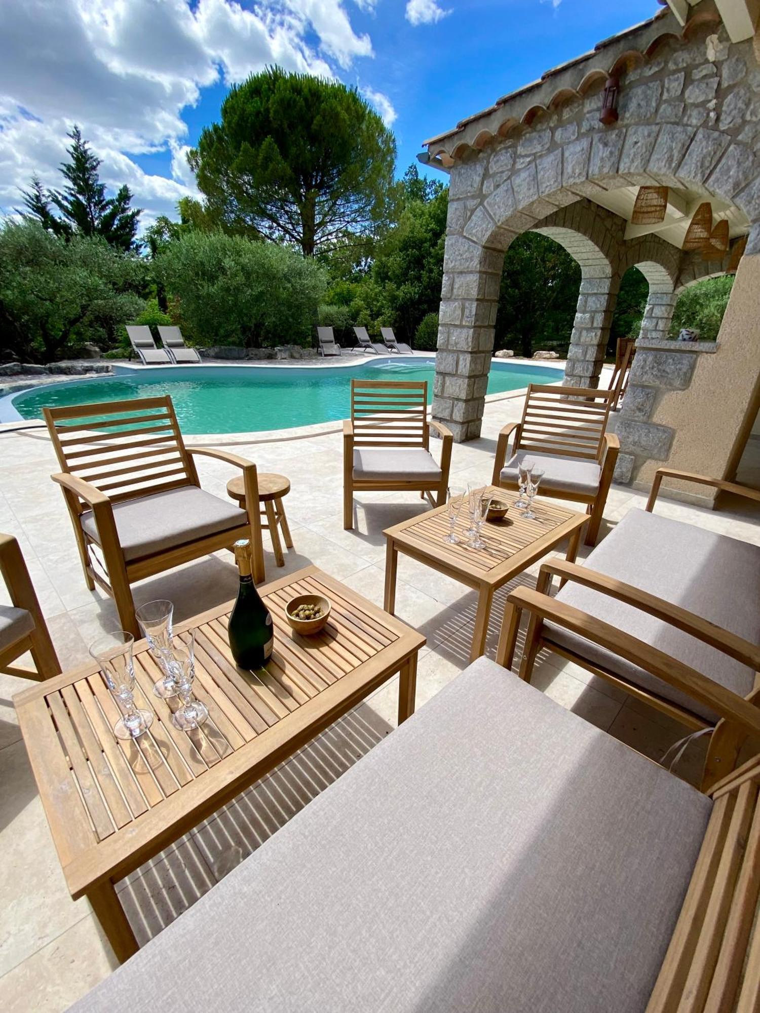 Maison Pour 12P, Piscine A Debordement Chauffee D'Avril A Octobre Inclus Ruoms Eksteriør bilde